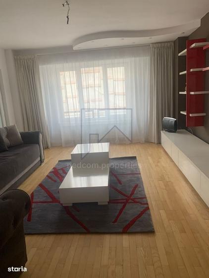 Apartament cu 3 camere în Nerva Traian