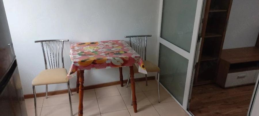 inchiriez garsoniera zona vale etJ1 la cheie - 7