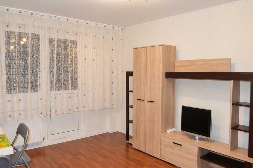 Apartament cu 2 camere decomandat în Brâncoveanu