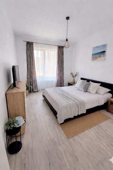 Apartament cu 3 camere decomandat în Nord