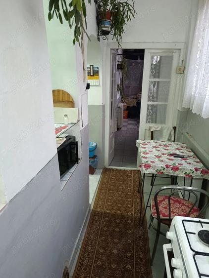 Casă cu 2 camere cu Teren 80 Mp în Decebal