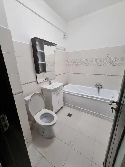Apartament cu 2 camere semidecomandat în Chiajna