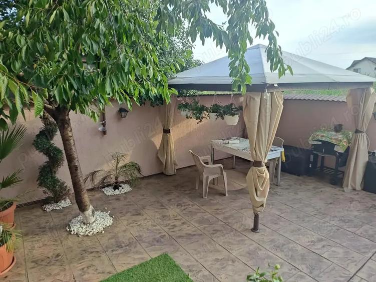Casă cu 5 camere în Central