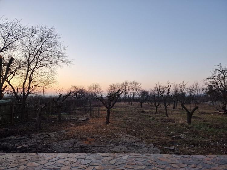 Casă cu 4 camere în Ciocănești