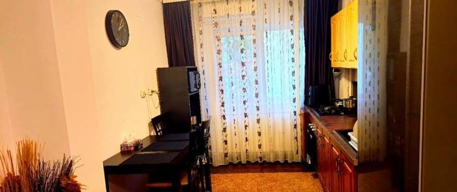 Apartament cu 2 camere semidecomandat, mobilat în Sebastian