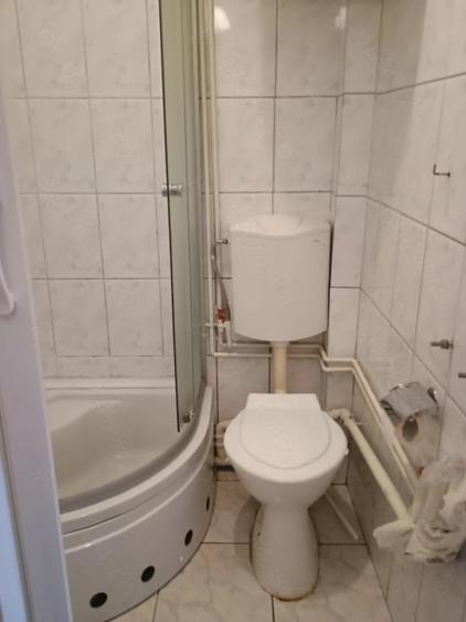 Garsonieră în Apărătorii Patriei