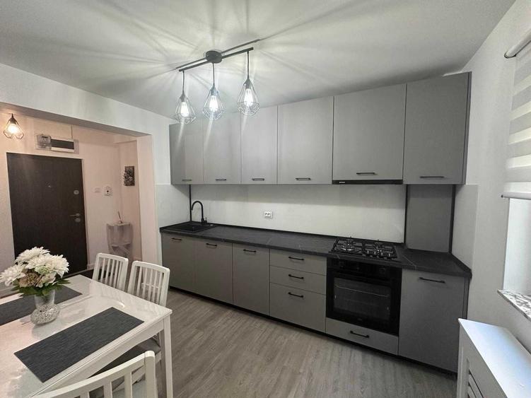 Apartament cu 2 camere decomandat în Tineretului