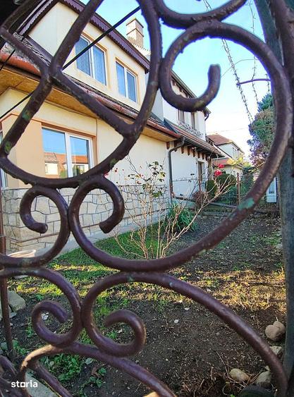 Casă cu 3 camere decomandat cu Teren 360 Mp în Grigorescu