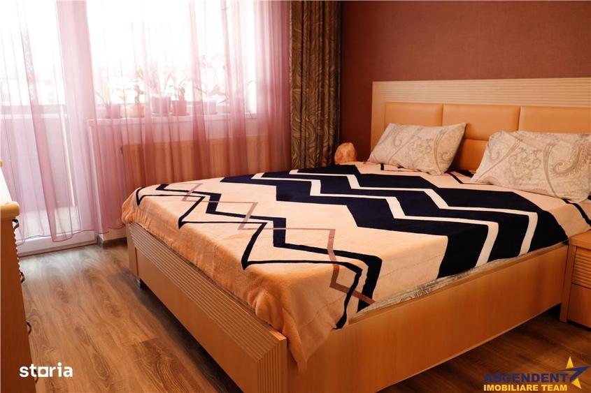 Apartament cu 2 camere decomandat în Central