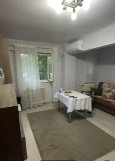 Garsonieră decomandată, mobilată în Drumul Taberei