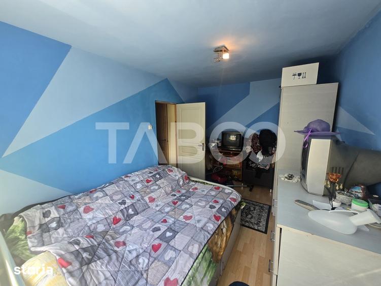 Apartament cu 2 camere semidecomandat, mobilat în Mihai Viteazul