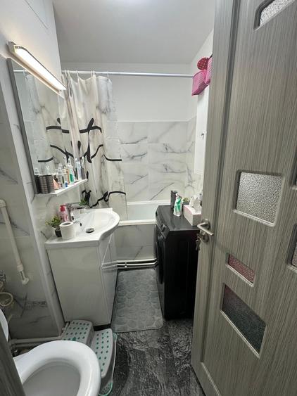 Apartament cu 2 camere circular în Militari