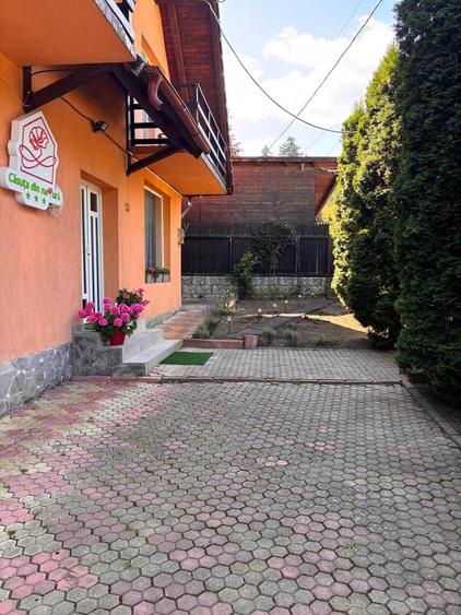 Casă cu 4 camere cu Teren 330 Mp în Timișu de Jos