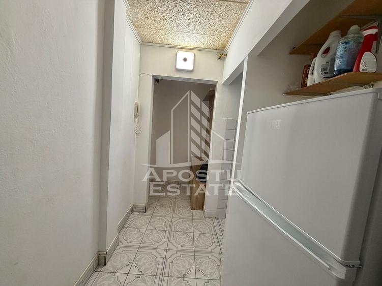 Apartament cu 2 camere semidecomandat, mobilat în Șagului