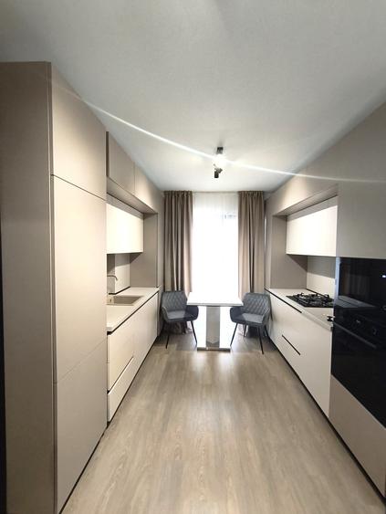 Apartament cu 2 camere semidecomandat în Berceni