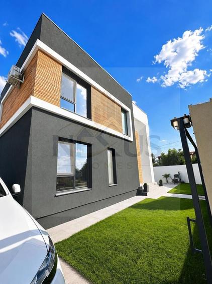 Casă individuală cu 5 camere cu Canalizare în Berceni