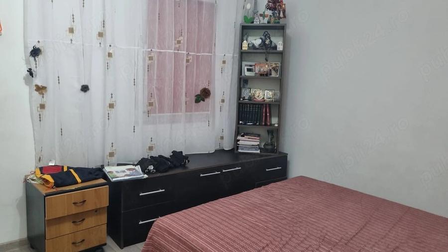 Casă cu 3 camere cu Teren 180 Mp în Rahova