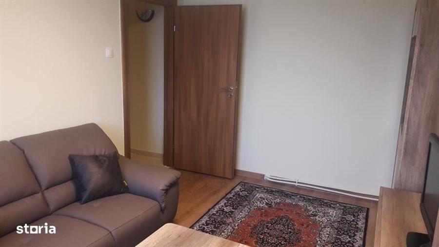 Apartament cu 3 camere în Ultracentral