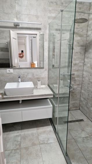 Apartament cu 2 camere în Dângești