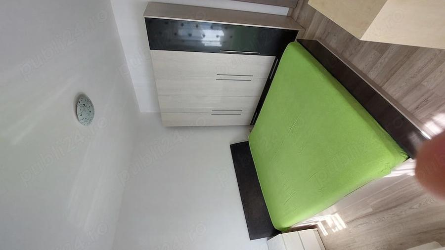 Apartament cu 3 camere decomandat în Giroc