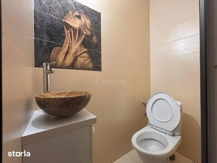 Apartament cu 5 camere în Rogerius
