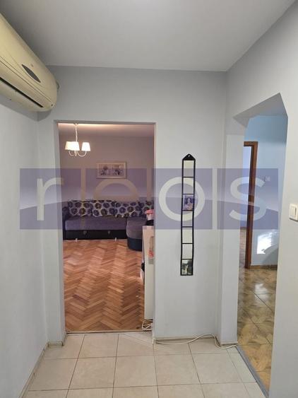 Apartament cu 3 camere decomandat în Dristor