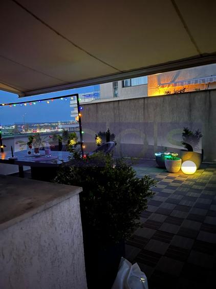 VANZARE APARTAMENT PREMIUM | FINISAJE LUX | 2 LOCURI PARCARE SUBTERAN | TERASA | - 10