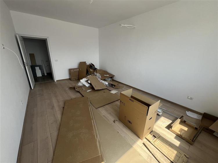 Garsonieră decomandată, mobilată în Nord
