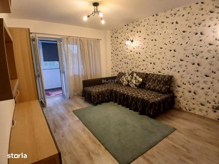 Apartament cu 3 camere decomandat în Piața Unirii