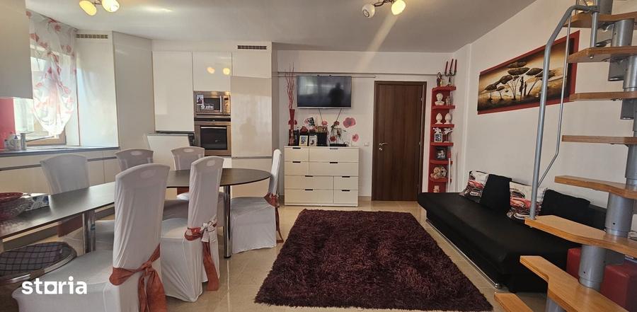 Apartament cu 3 camere semidecomandat în Nord