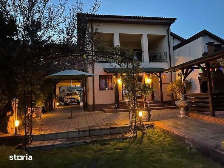Casă cu 4 camere cu Teren 250 Mp în Central