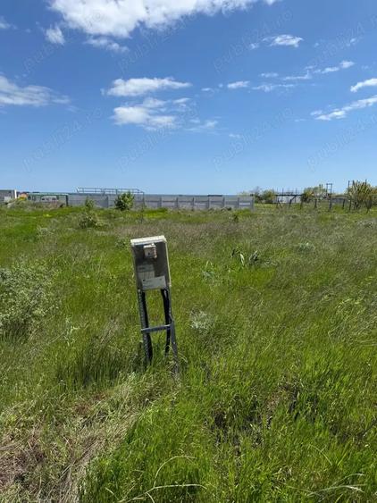 Teren de 500 mp, în Corbu
