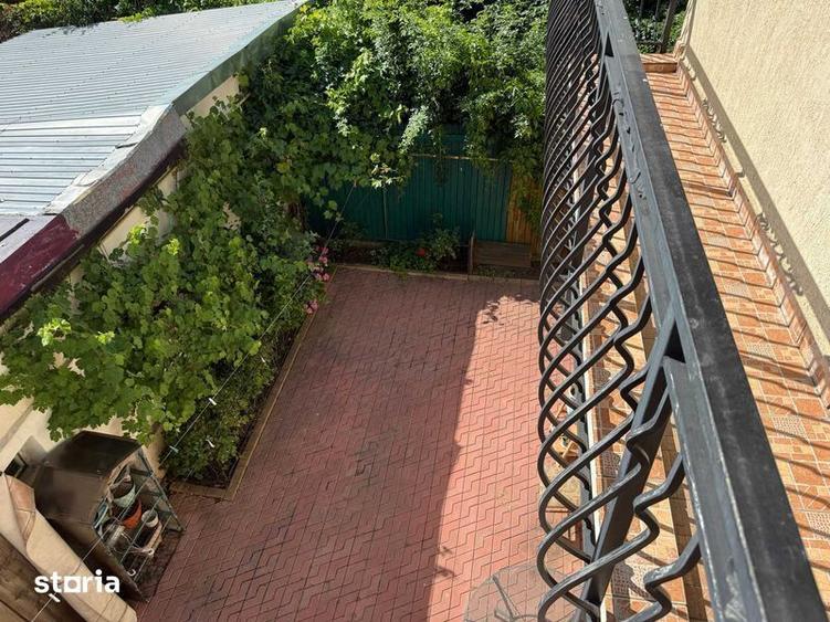 Casă cu 4 camere cu Teren 250 Mp în Dămăroaia