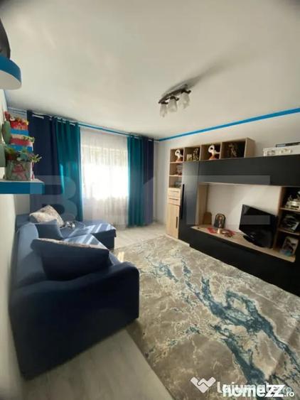 Apartament cu 3 camere decomandat în Burdujeni