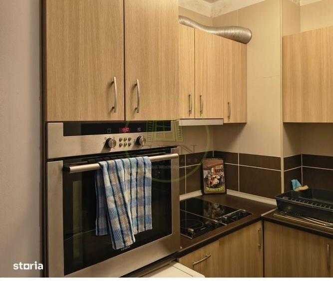 Apartament cu 3 camere decomandat în Perșani