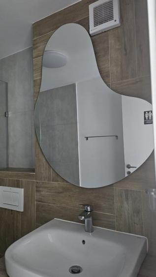 Apartament cu 4 camere decomandat în Decebal