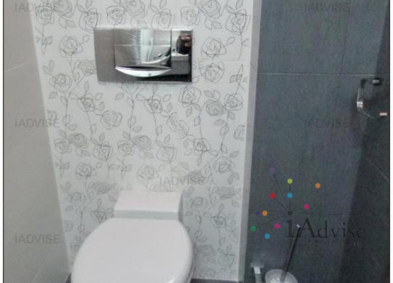 Apartament cu 3 camere decomandat, mobilat în Drumul Poienii