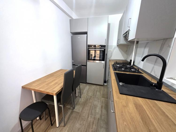 Apartament cu 2 camere decomandat, mobilat în Eroii Revoluției