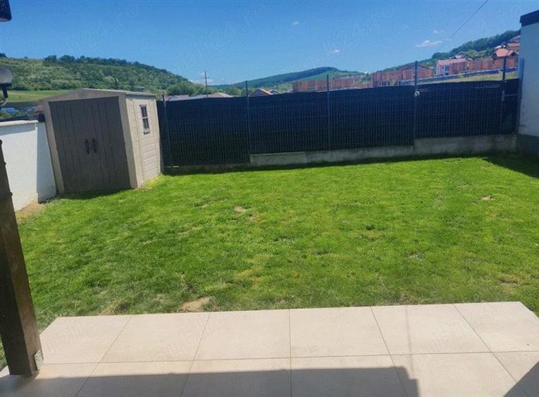 Casă individuală cu 3 camere cu Teren 250 Mp în Budiului