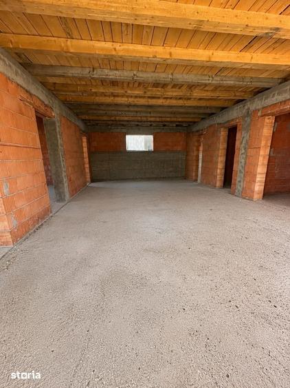 Casă cu 4 camere cu Teren 487 Mp în Central