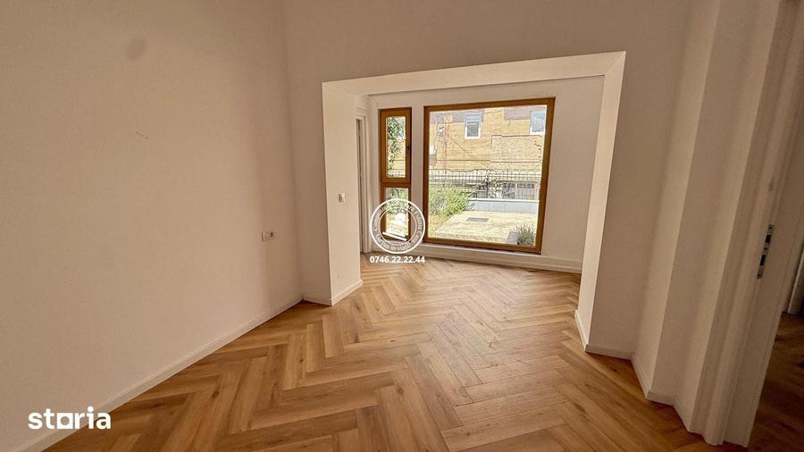 Casă cu 2 camere cu Teren 300 Mp în Central