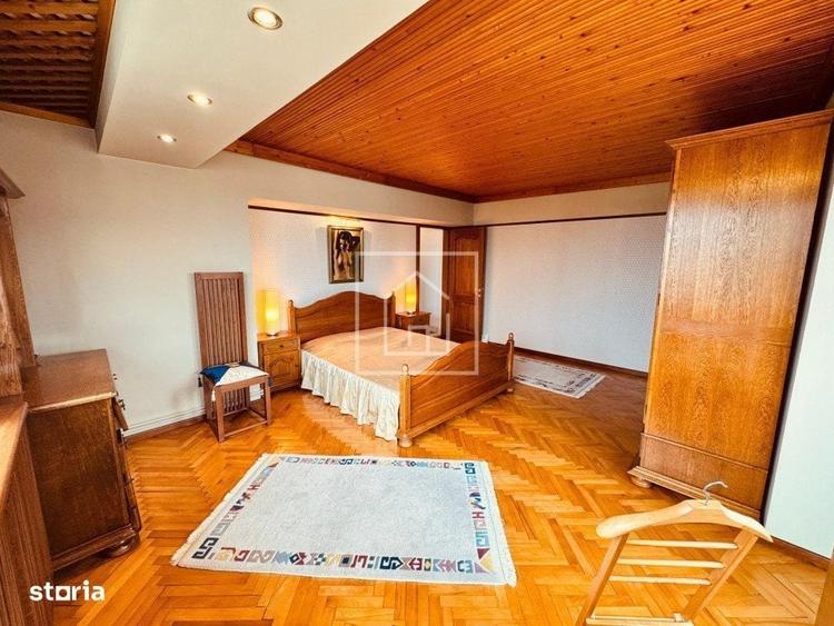 Apartament cu 4 camere decomandat, mobilat în Central