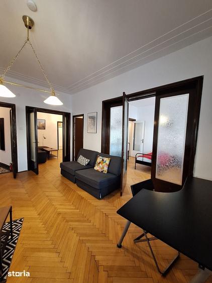 Apartament cu 4 camere în Centrul Istoric