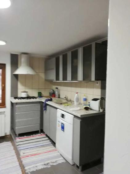 Casă cu 16 camere cu Teren 2500 Mp în Aurora