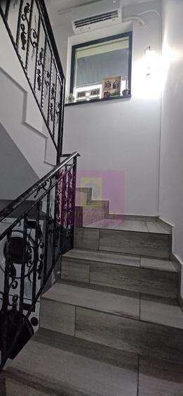 Casă cu Teren 450 Mp în Săbăreni