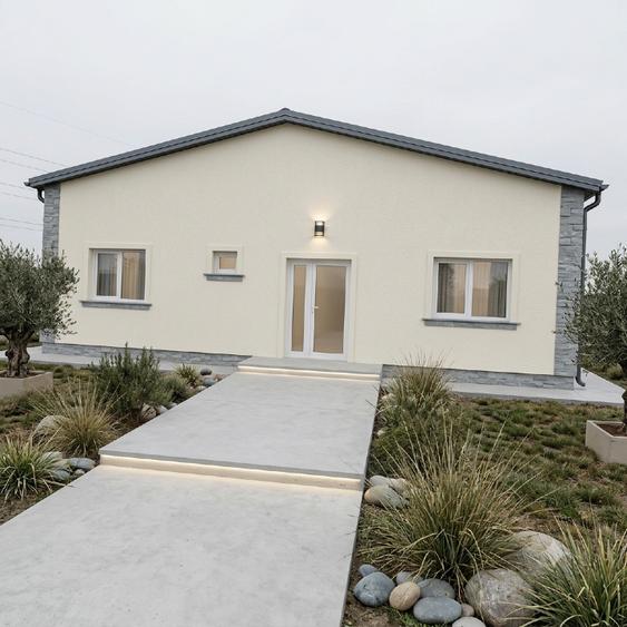 Casă individuală cu 5 camere cu Canalizare în Măriuța