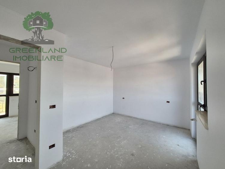 Casă cu 3 camere cu Teren 250 Mp în Miroslava