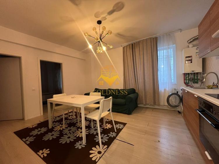 Apartament cu 3 camere semidecomandat în Baciu