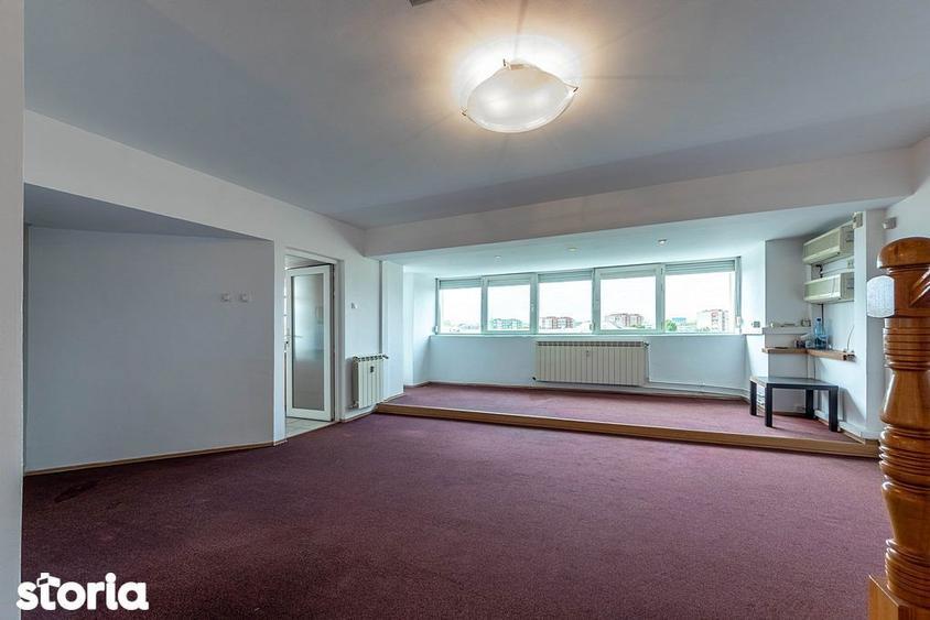 Apartament cu 4 camere, mobilat în Centrul Civic