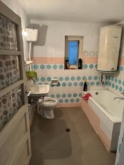 Casă cu 7 camere în Plugova